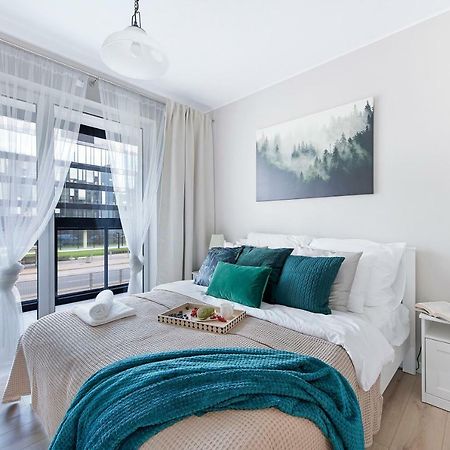 P&O Corporate Serviced Apartments Cybernetyki Warsaw Exterior photo