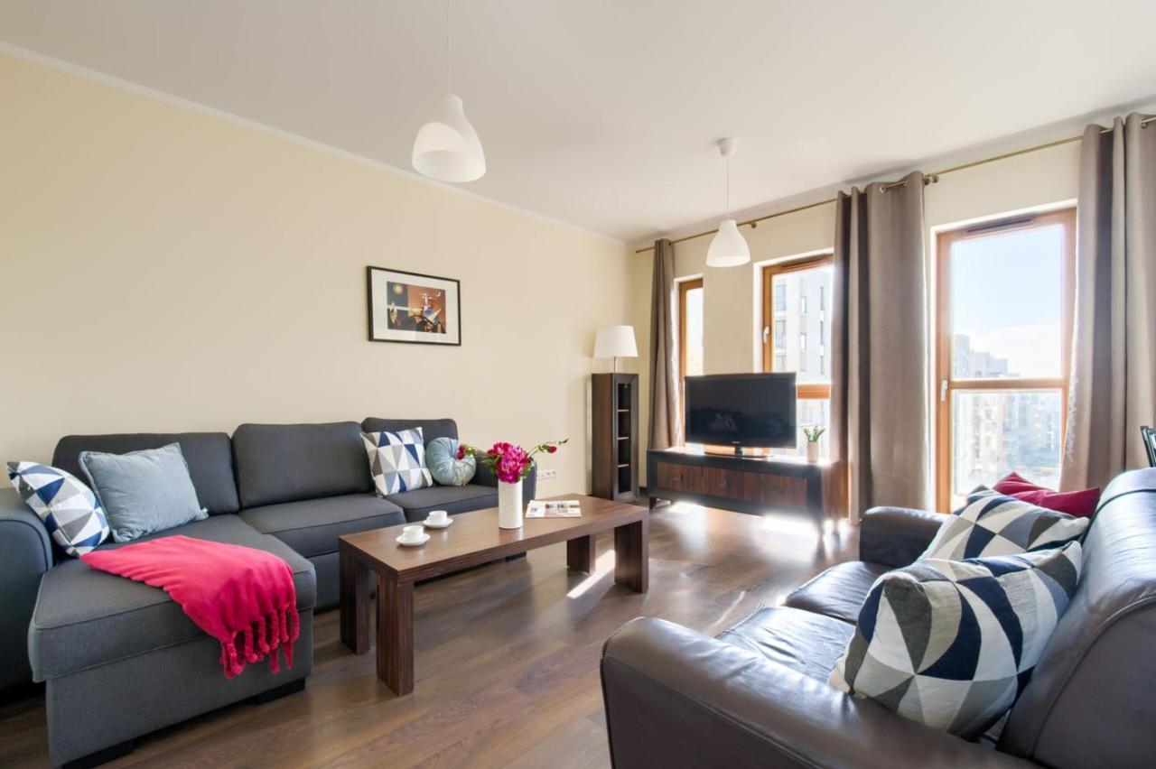 P&O Corporate Serviced Apartments Cybernetyki Warsaw Exterior photo